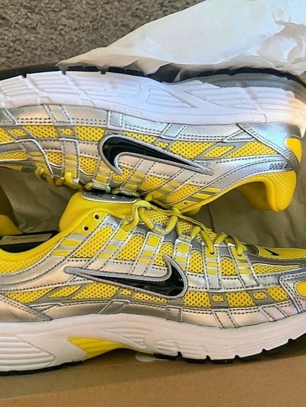Nike P-6000 8M/9.5W Anew
